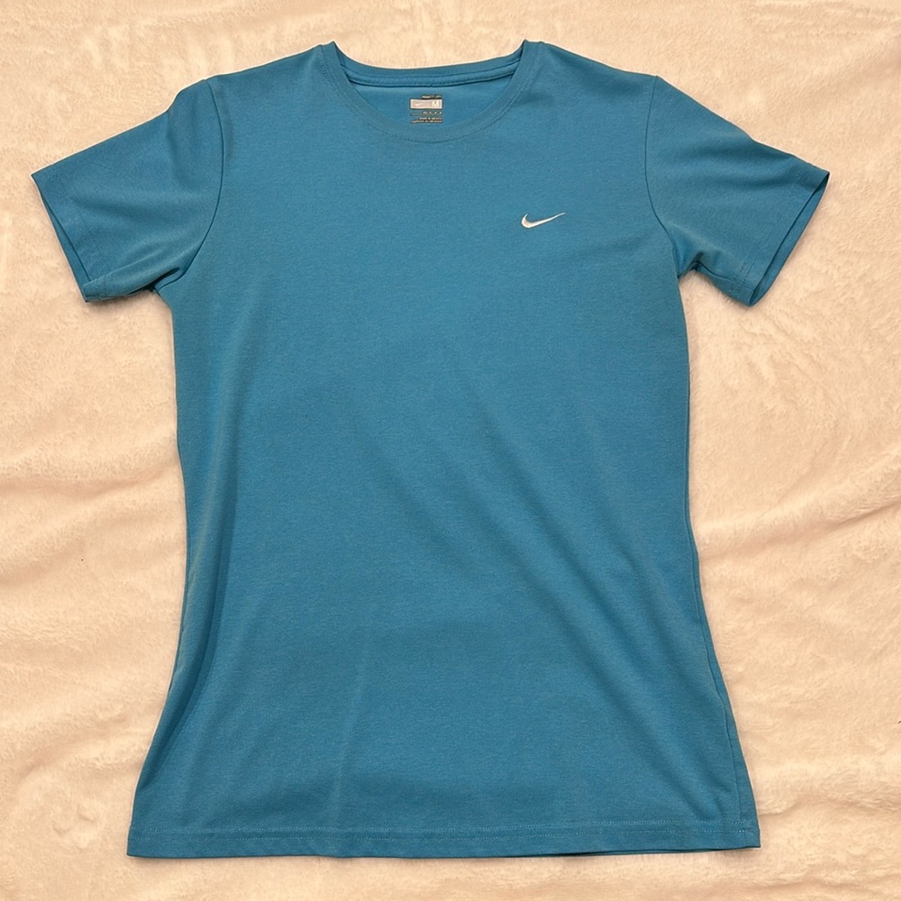 Blue Nike dry fit top